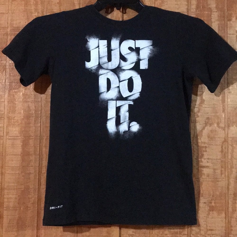 Nike “Just Do It” T-Shirt Youth Large